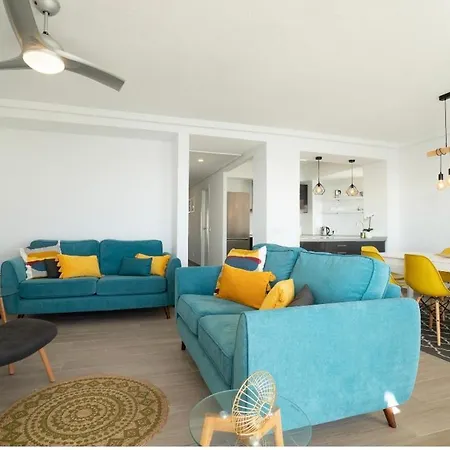 Appartamento Modern 3 Slaapkamer Appartement, 10 Meter *